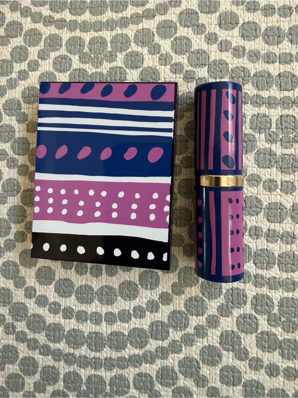 Estée Lauder Striped & Polka Dot Eye Shadow Compact and Lipstick Set — shimmer